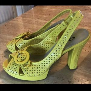 CL by Chinese Laundry Godiva yellow heels size 6.5. Worn twice